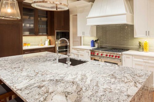 阅读更多关于本文石英台面染色吗?雷竞技官网rb(以及如何保持清洁)