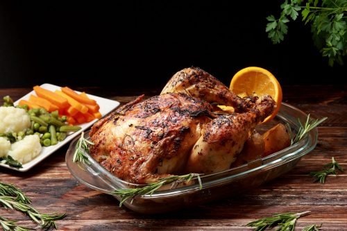 阅读更多关于这篇文章你能把一个砂锅在烤箱或微波炉吗?