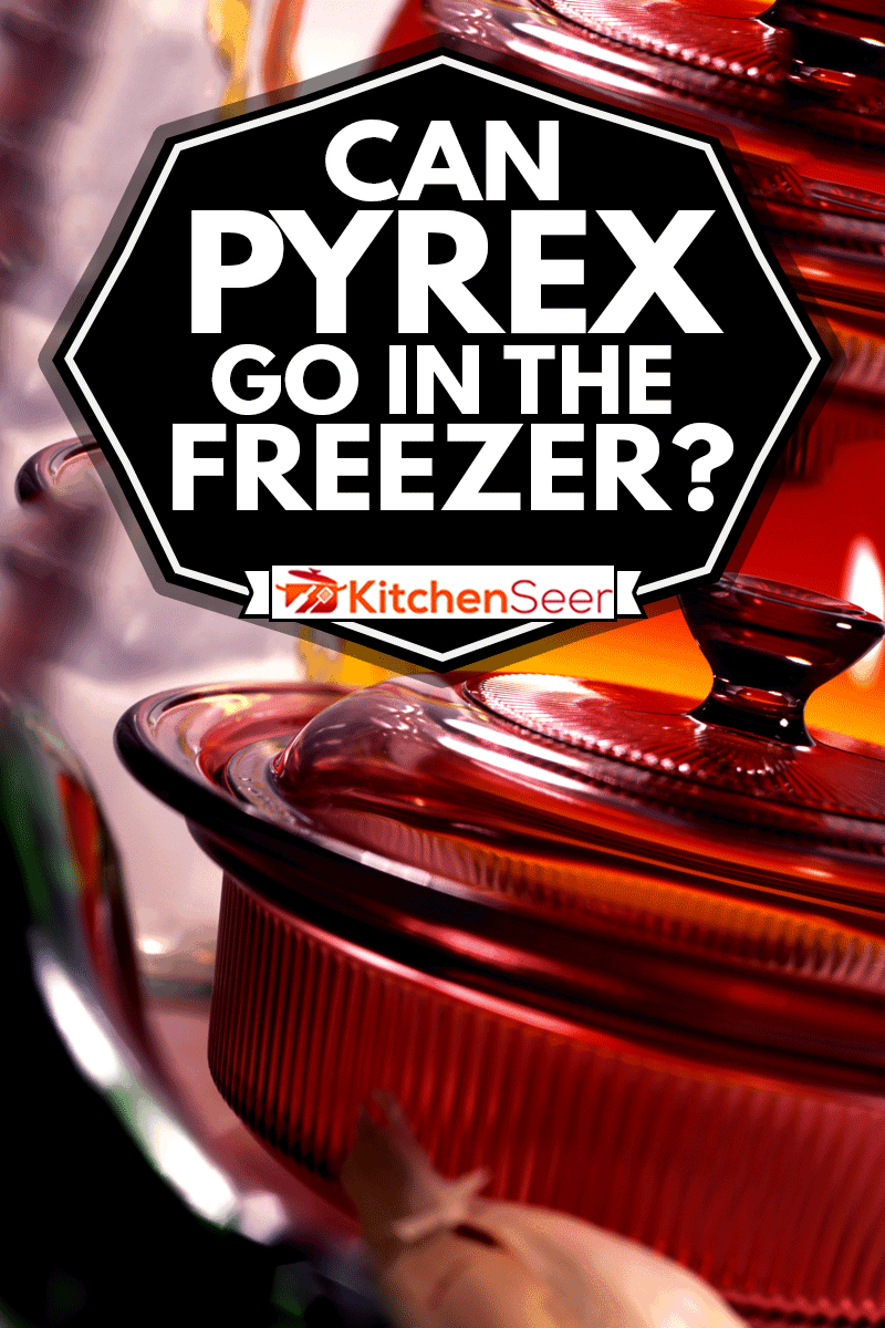 红色耐热玻璃碗的特写照片，耐热玻璃能进冰箱吗?