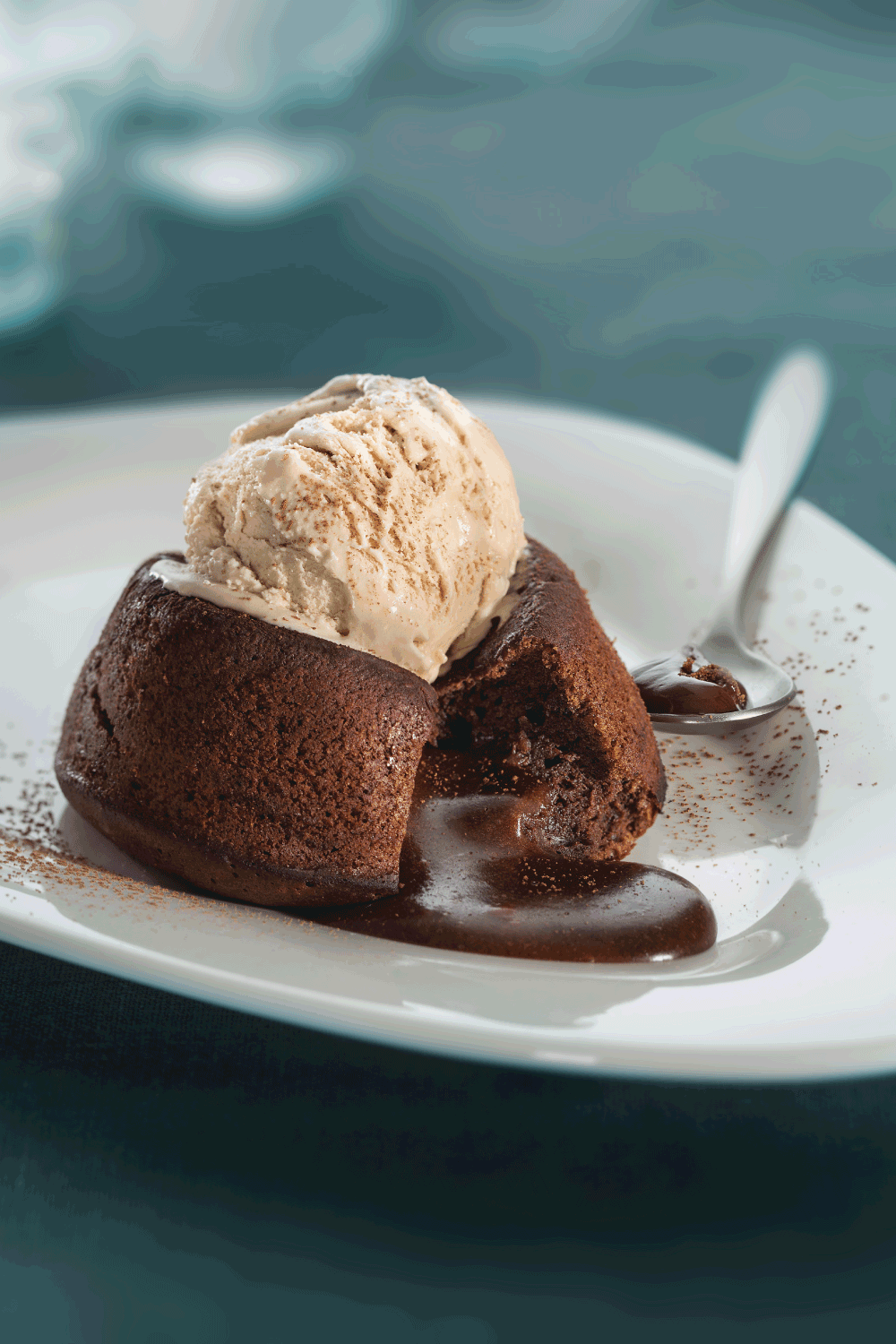 巧克力翻糖熔岩蛋糕