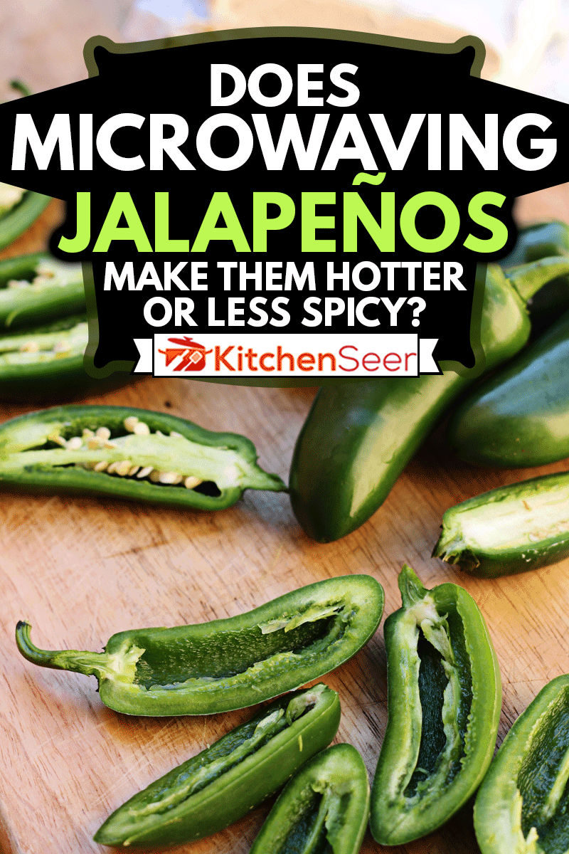 墨西哥胡椒波普尔成分与烤蒜切肉板垂直,奶油奶酪和新鲜的墨西哥胡椒,用微波炉加热墨西哥胡椒使他们热或少辣吗?