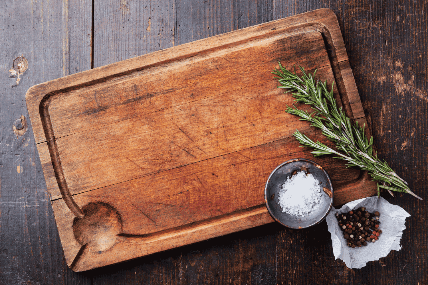 切菜板和调味料