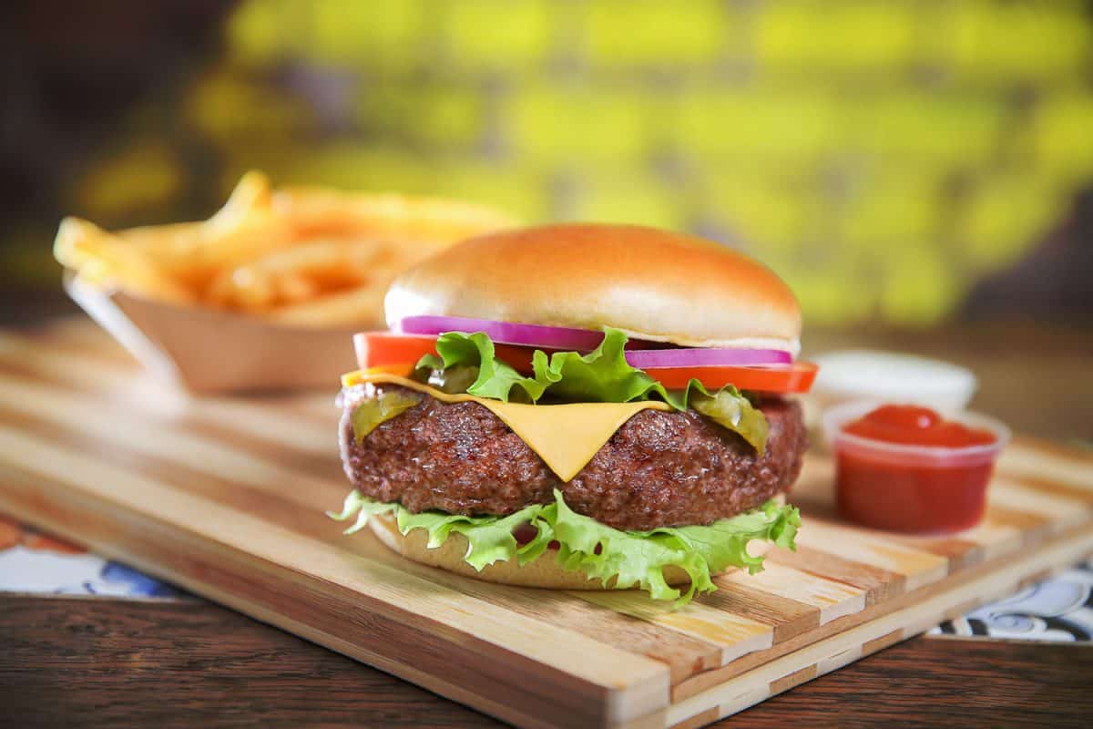 四分之一磅牛肉汉堡