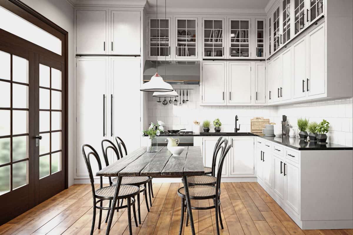 现代厨房内部，雷电竞官网网址厨房壁柜应该离地面多高?