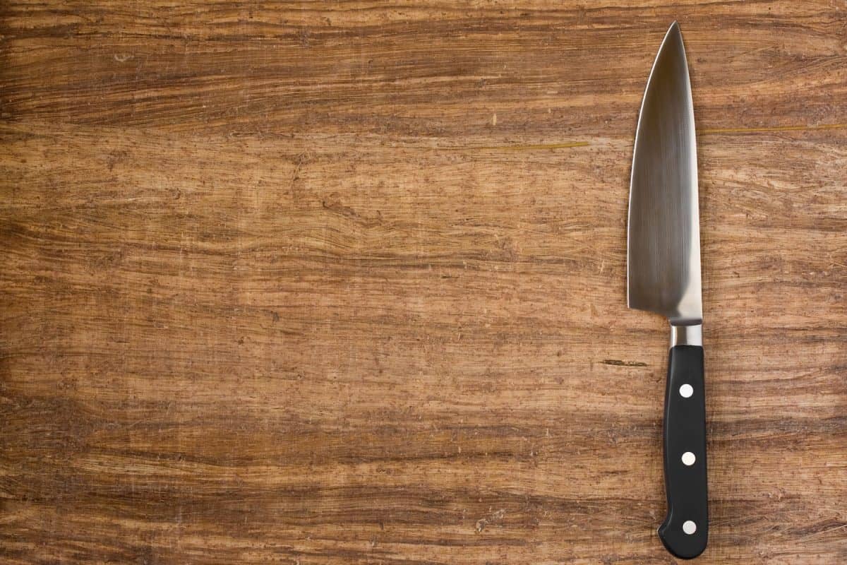 一把锋利的刀在上面的表中