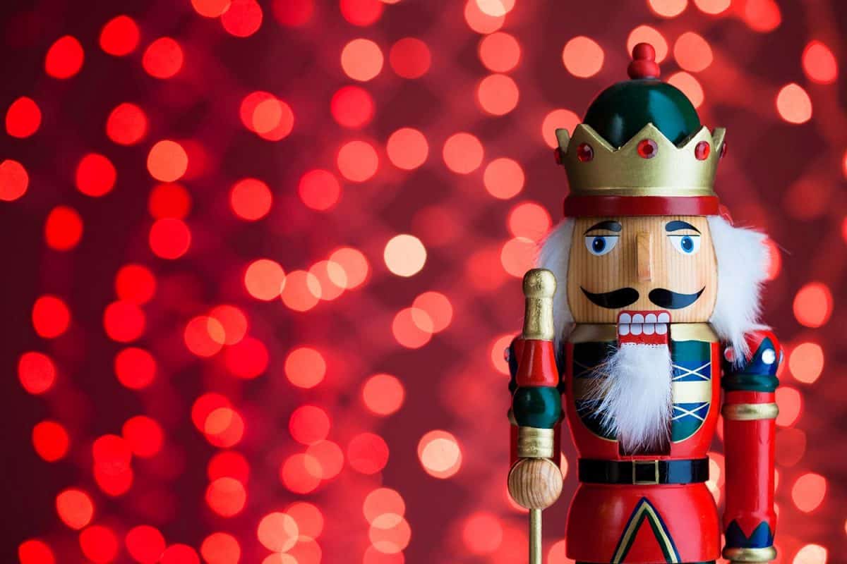 传统红胡桃夹子