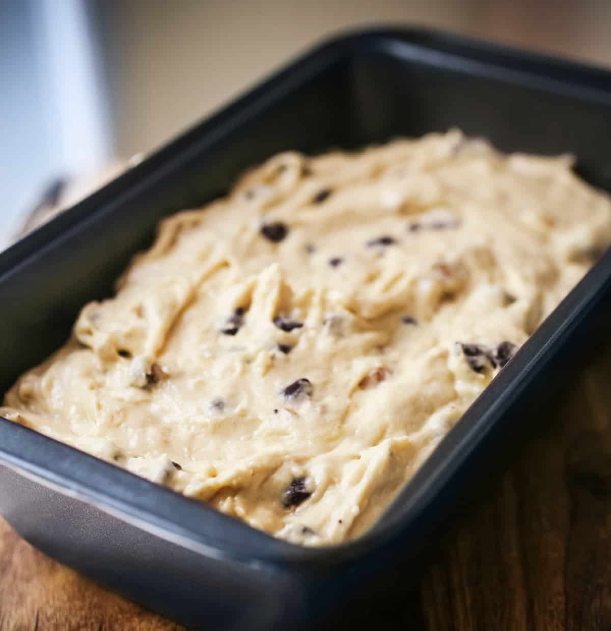 一块锅蛋糕糊。