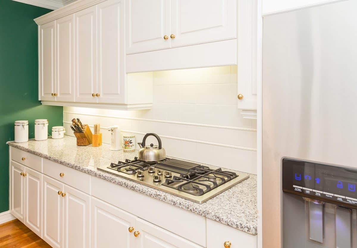 现代新厨房花岗岩台面雷竞技官网rb雷电竞官网网址