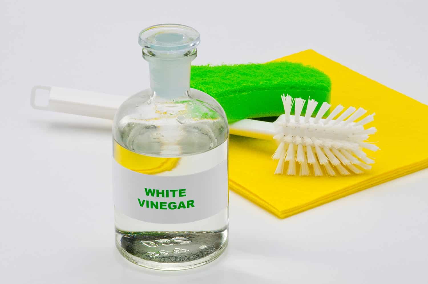 在一个玻璃瓶白醋