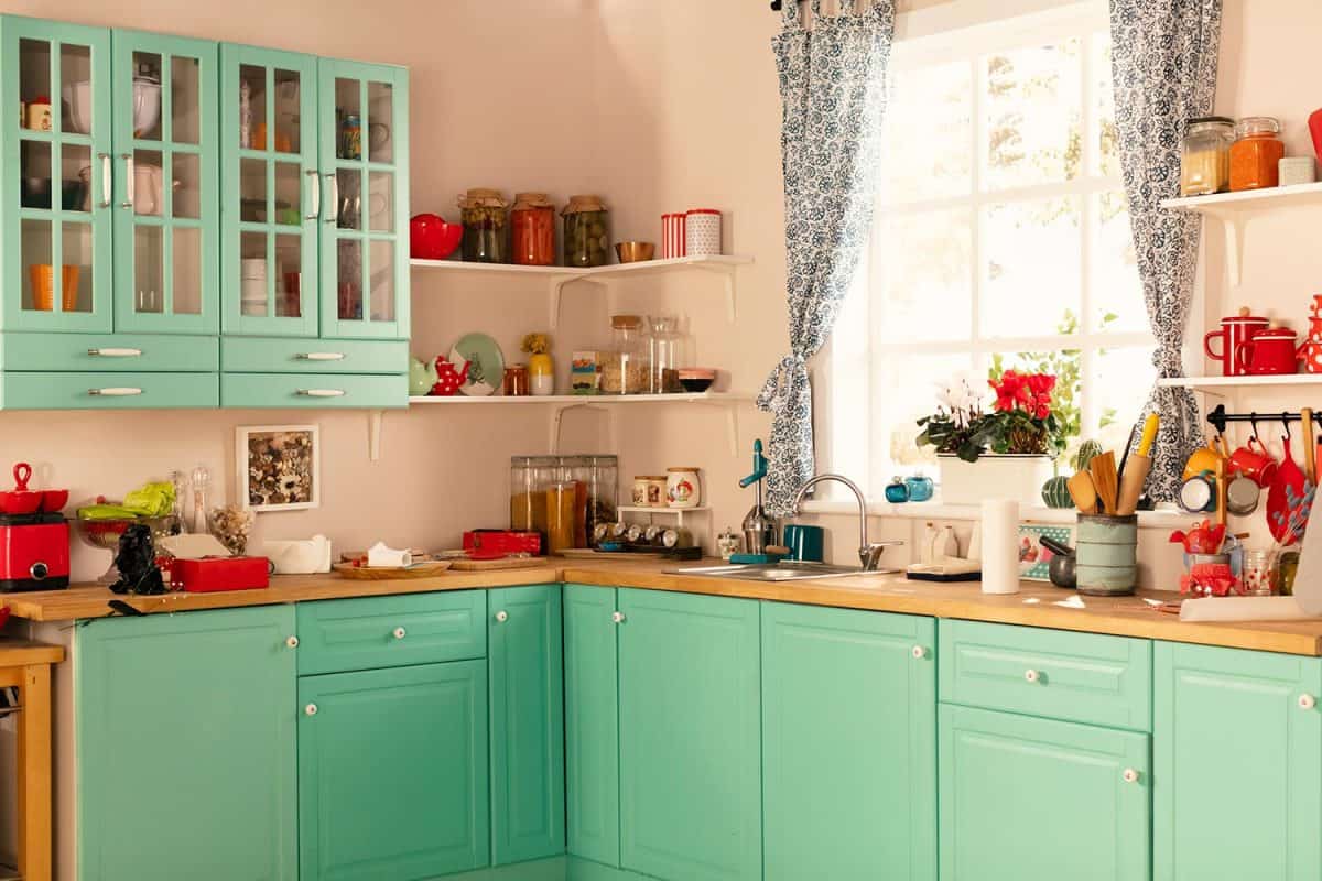 光绿色木厨房窗口雷电竞官网网址