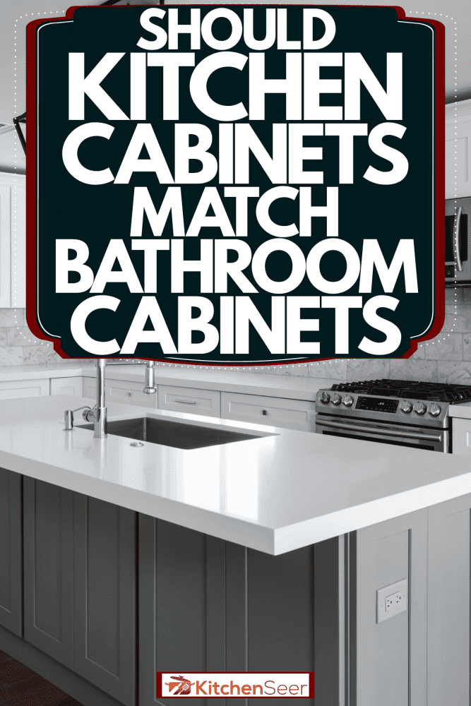 活泼优雅的厨房，硬木地板，白色台面，白雷电竞官网网址色橱柜，厨房橱柜应该搭配浴室橱柜吗?雷竞技官网rb