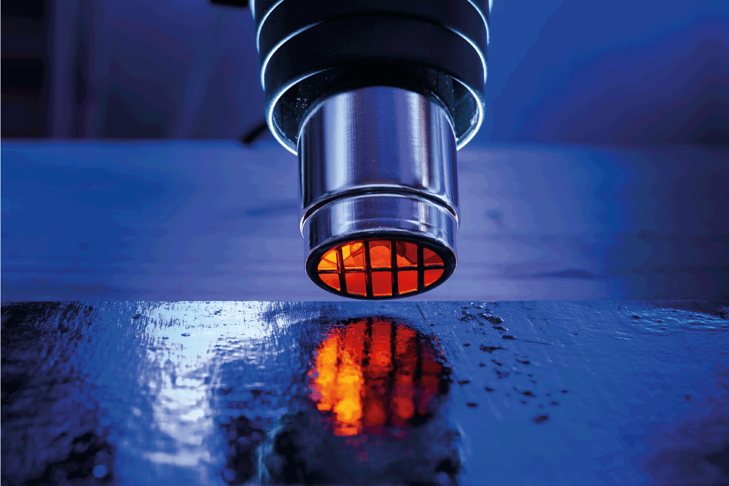 详细的提示和热风枪的内部阻力。