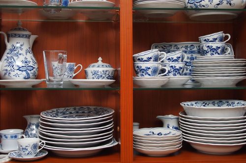 阅读更多关于这篇文章我为什么Corelle菜尖吗?,如何处理它