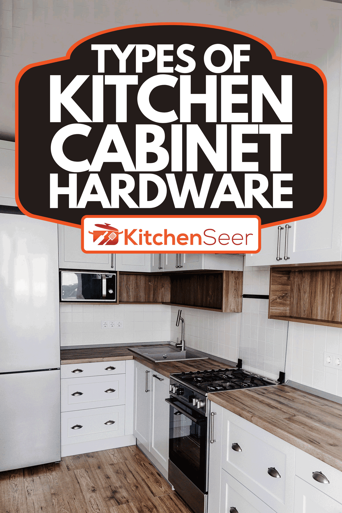 豪华的现代厨房家具，配有钢制烤箱雷电竞官网网址和白色橱柜，厨房橱柜硬件类型