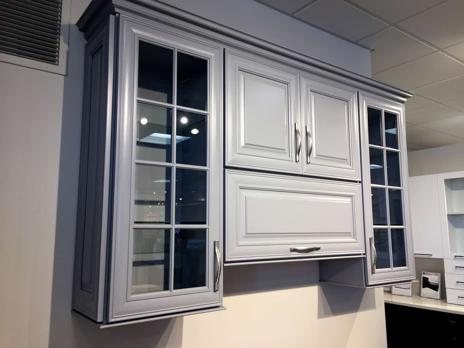 雷电竞官网网址厨房橱柜、木制的灰色