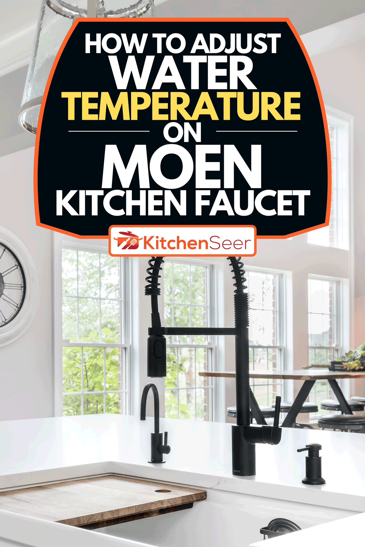 美丽的厨房细节的围裙雷电竞官网网址水槽与一名黑人摩恩水龙头,如何调整水温在摩恩厨房水龙头