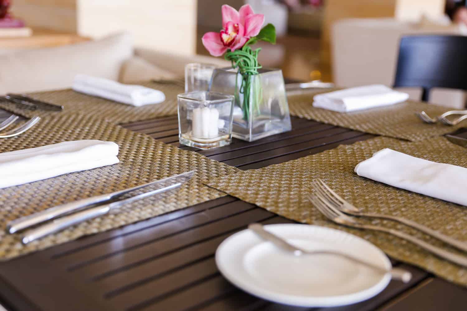 雷竞技下载app官网餐桌上设置