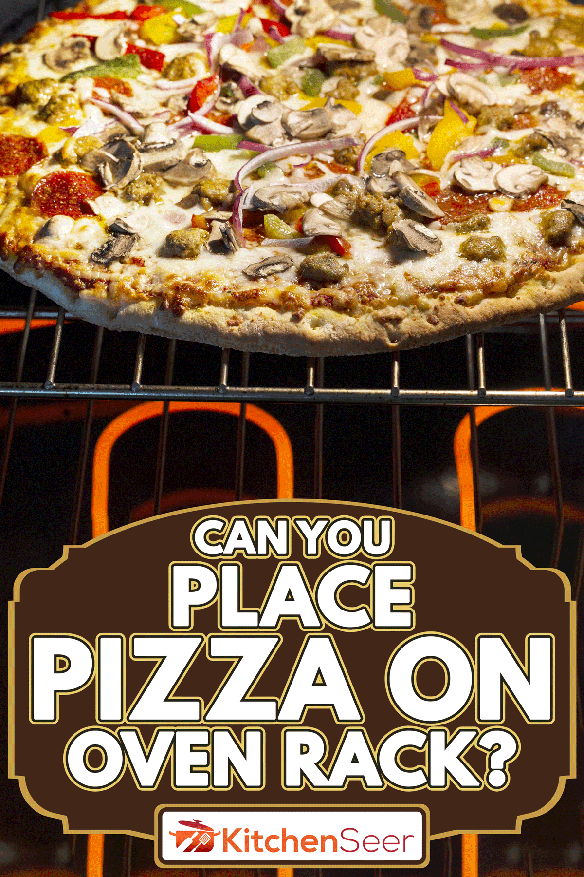 新鲜披萨烤在电炉与燃烧器的热炉架下面”width=