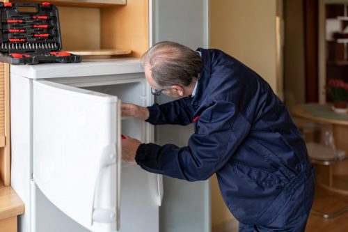 阅读更多关于这篇文章如果冰箱变得湿润,会发生什么?