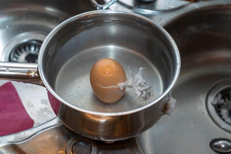 Proper heat for boiling an egg, How To Prevent Eggs From Cracking While Boiling