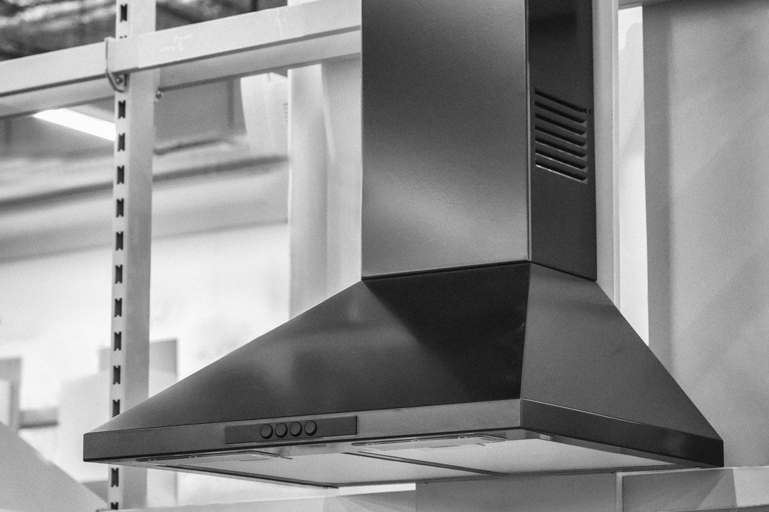 方便操作的厨房通风柜与切换模式。雷电竞官网网址