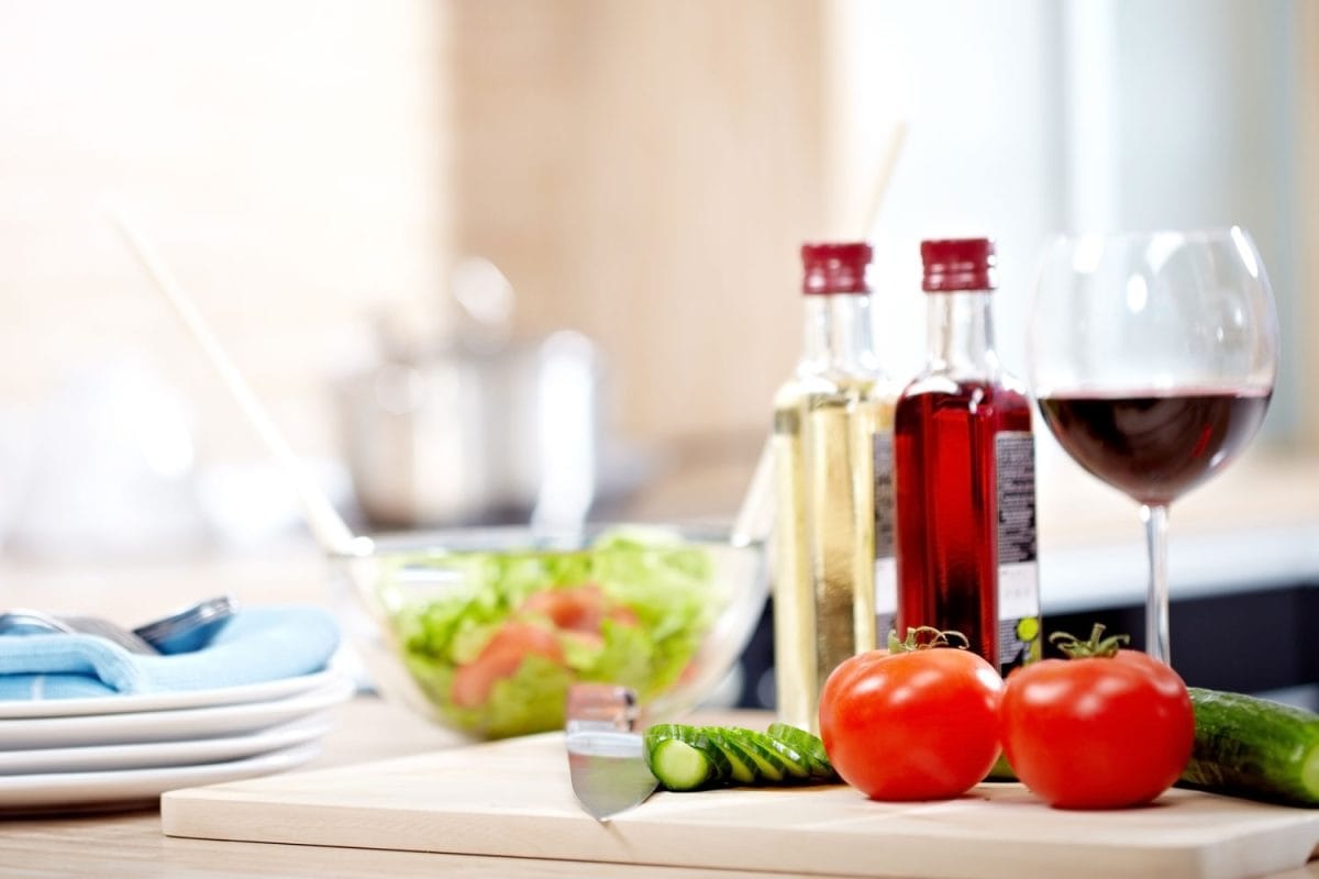 红和白葡萄酒醋