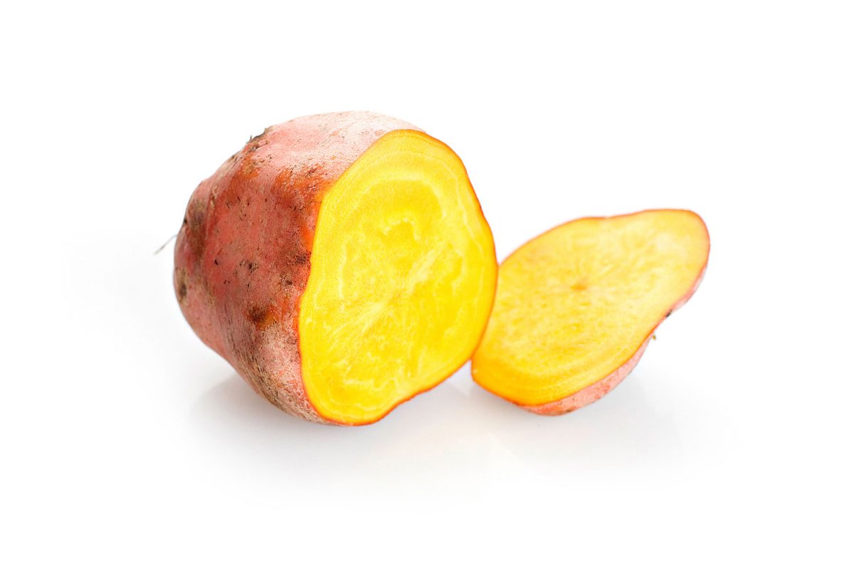 一个美味的金色的甜菜