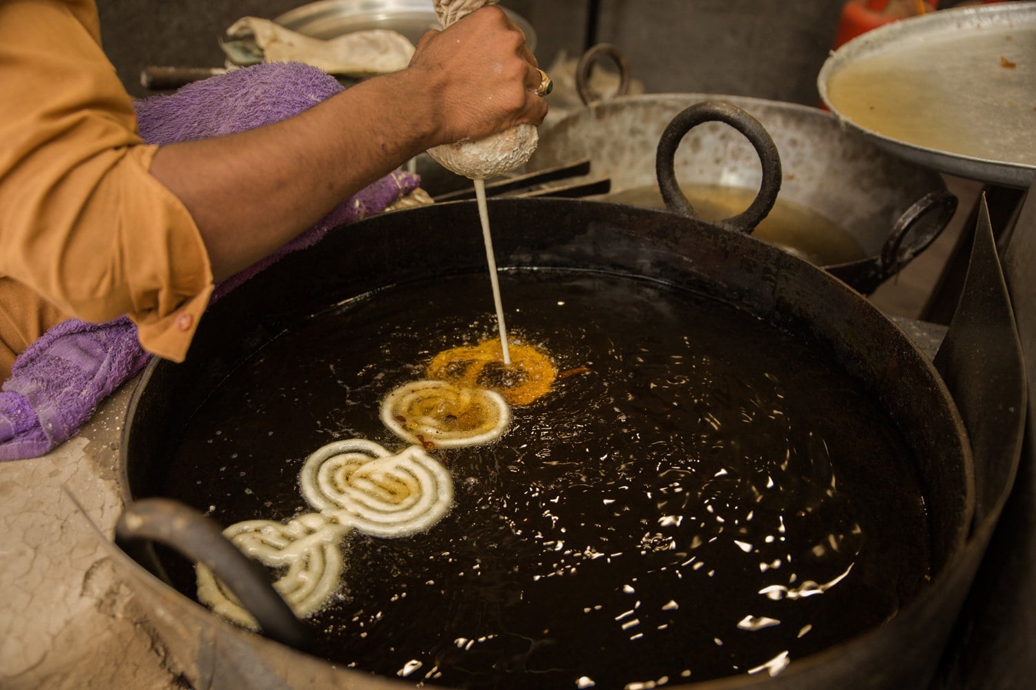 贾勒比沙漠脆皮街头小吃