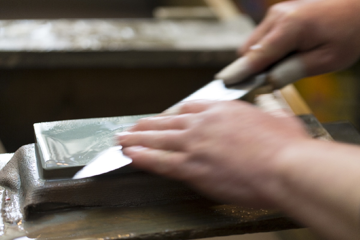 磨刀石上的磨刀