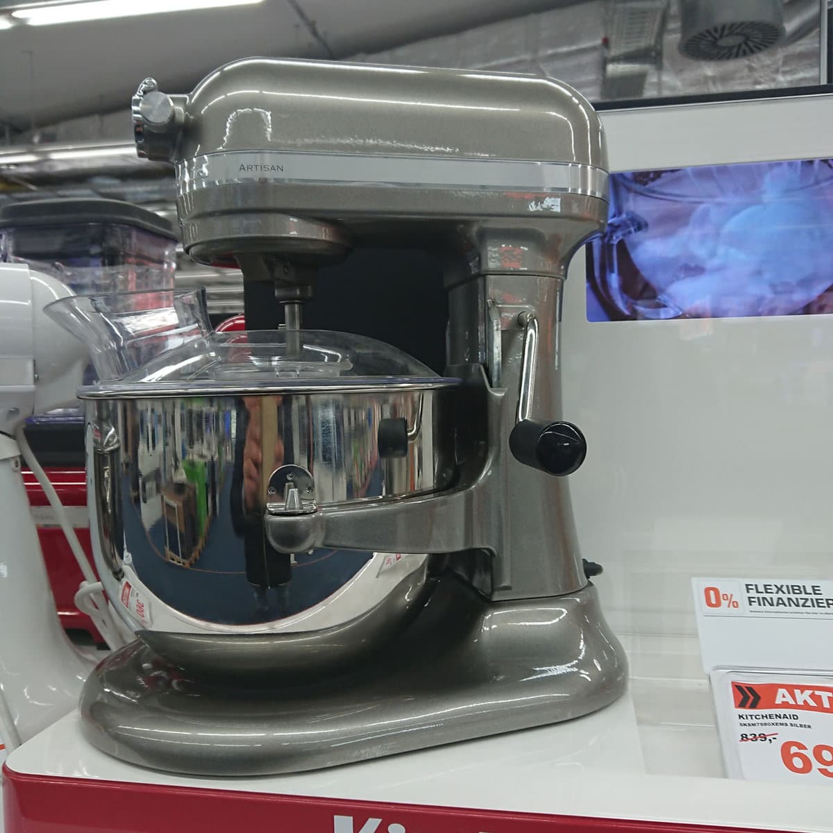 雷电竞官网网址厨房助手工匠